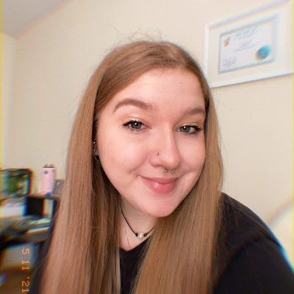 Meet your Posher, Lily